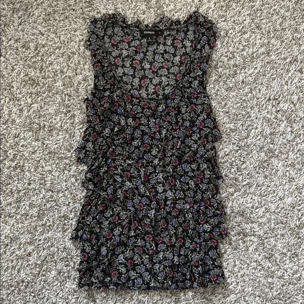 Express Floral Ruffle Tank